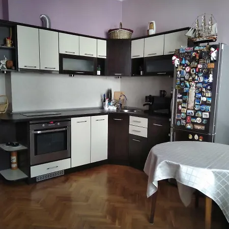 При Любо Appartamento Sofia